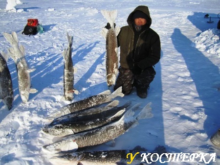 Рыбалка зимой на "морду"